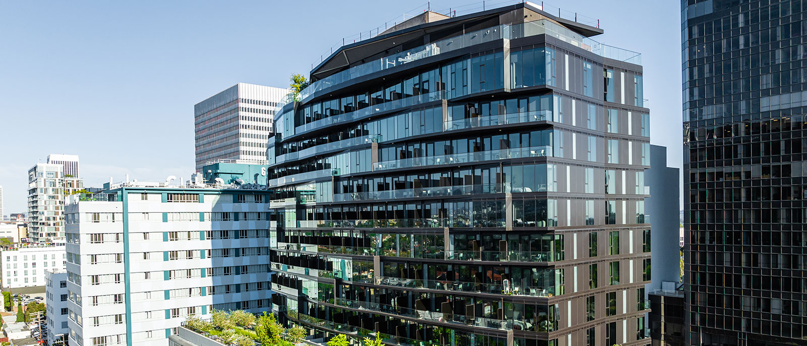 glass and glazing project by Azurelite
